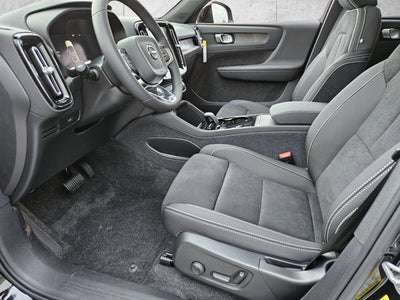 2024 Volvo C40 Recharge Pure Electric Plus