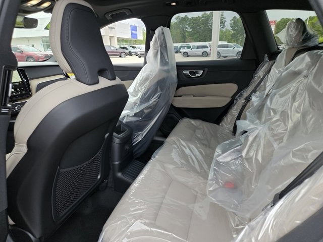 2026 Volvo XC60 Plug-In Hybrid Plus
