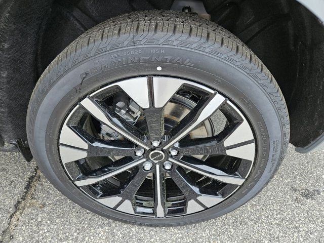 2026 Volvo XC60 Plug-In Hybrid Plus