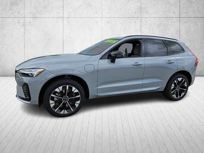 2026 Volvo XC60 Plug-In Hybrid Plus