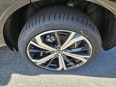 2025 Volvo XC60 Plug-In Hybrid Ultra