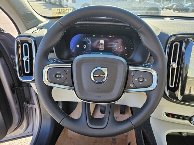 2026 Volvo XC40 Plus