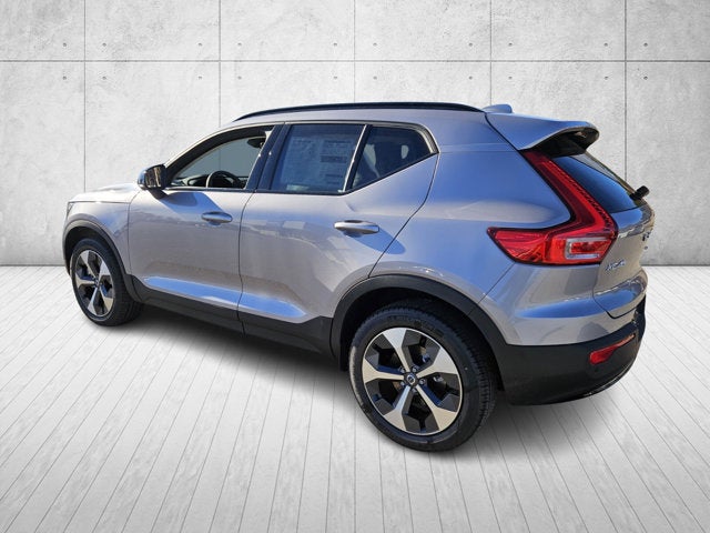 2026 Volvo XC40 Plus