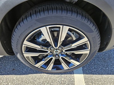 2025 Volvo V60 Cross Country Ultra