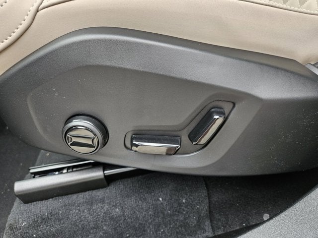 2026 Volvo XC90 Core