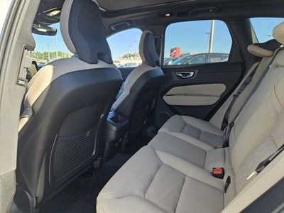 2026 Volvo XC60 Plus