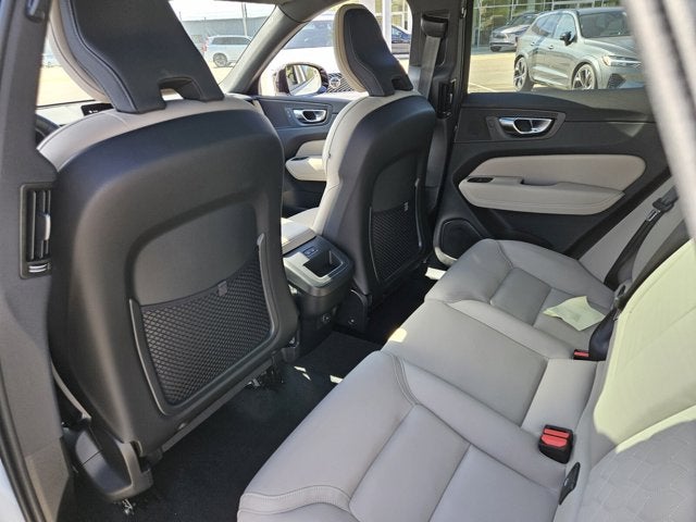 2026 Volvo XC60 Core