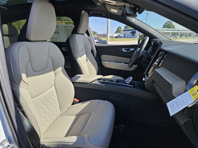 2026 Volvo XC60 Core