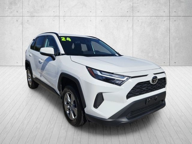 2024 Toyota RAV4 XLE