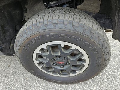 2024 Toyota Tacoma 4WD SR5