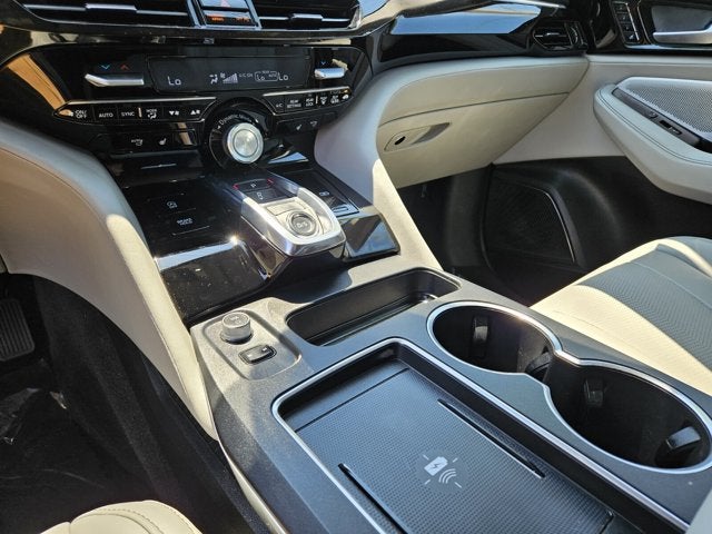 2025 Acura MDX w/Technology Package
