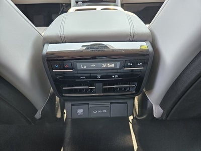 2025 Acura MDX w/Technology Package
