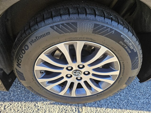 2019 Toyota Sienna L