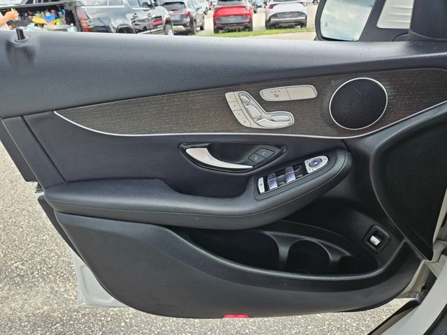 2020 Mercedes-Benz GLC GLC 300