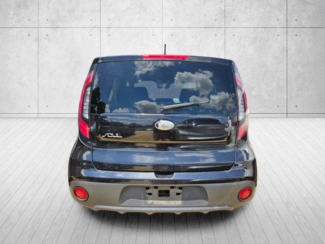 2018 Kia Soul Base