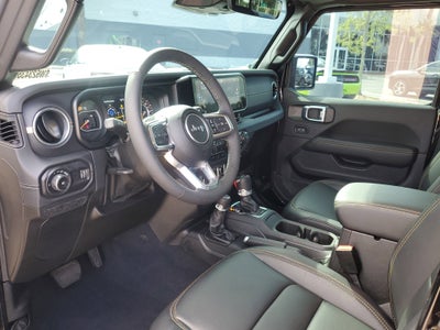 2025 Jeep Wrangler Sahara