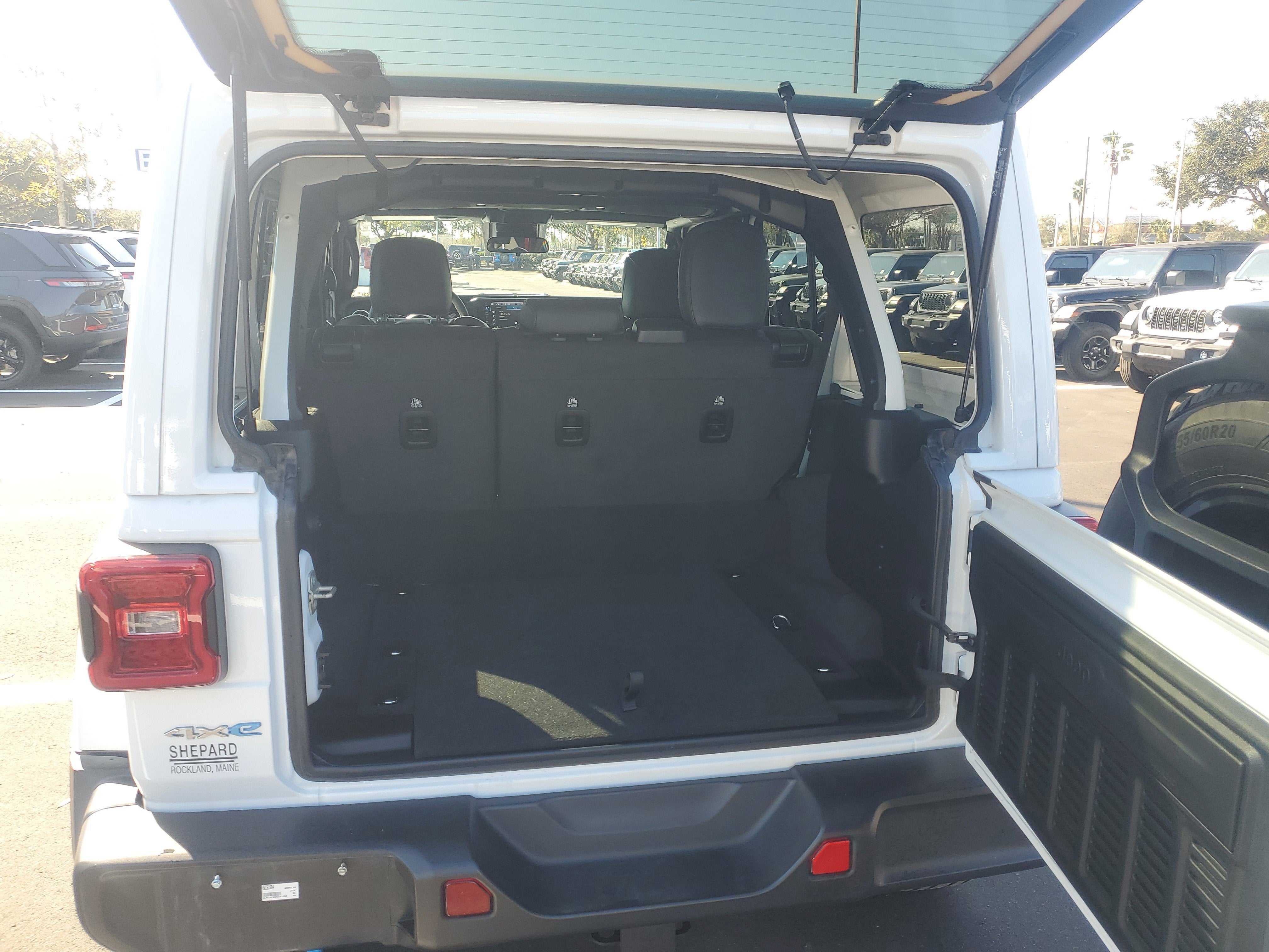 2024 Jeep Wrangler 4xe Sahara