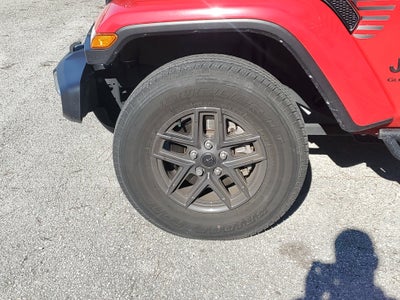 2024 Jeep Gladiator Sport S
