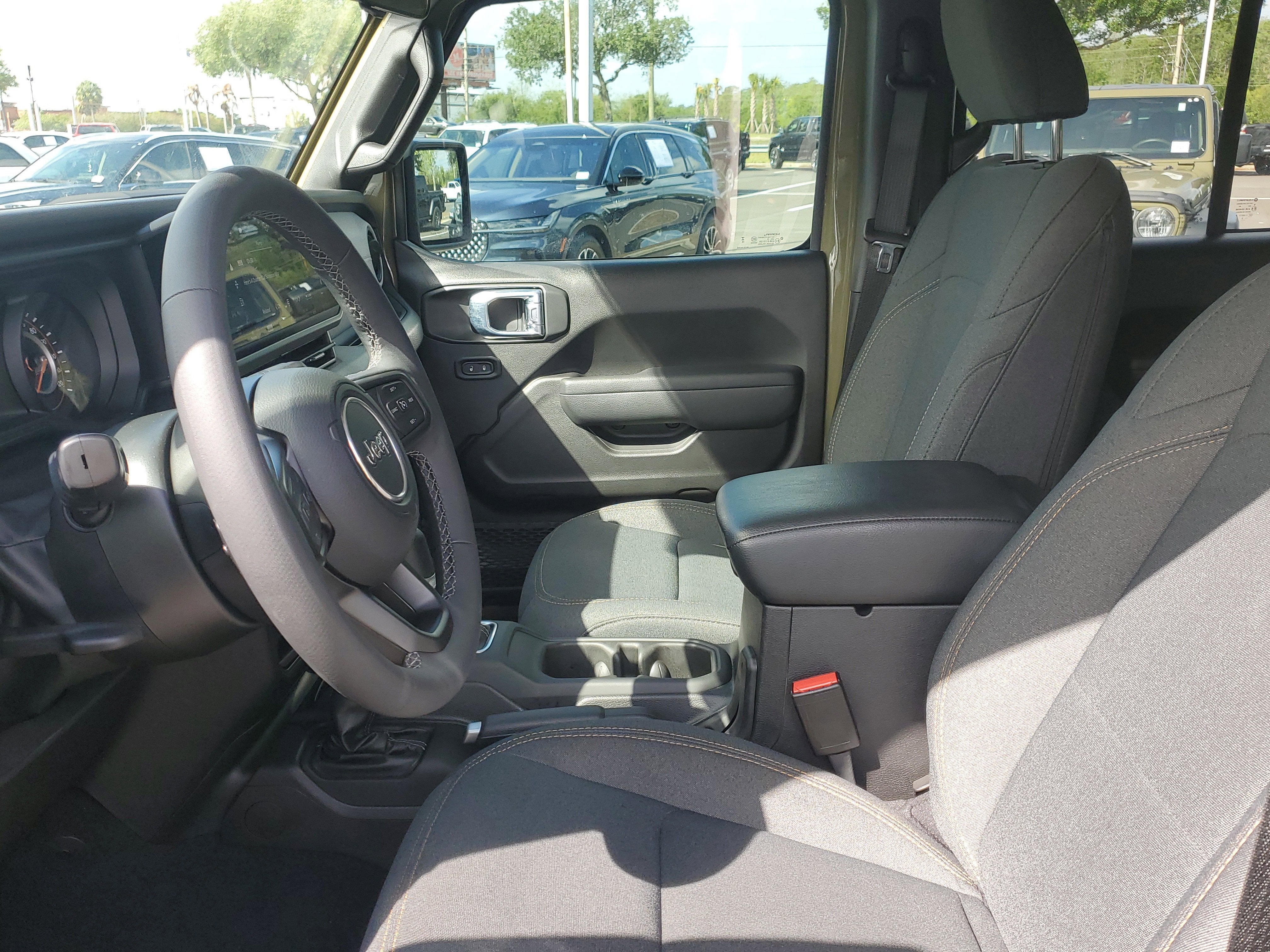 2025 Jeep Gladiator Sport S