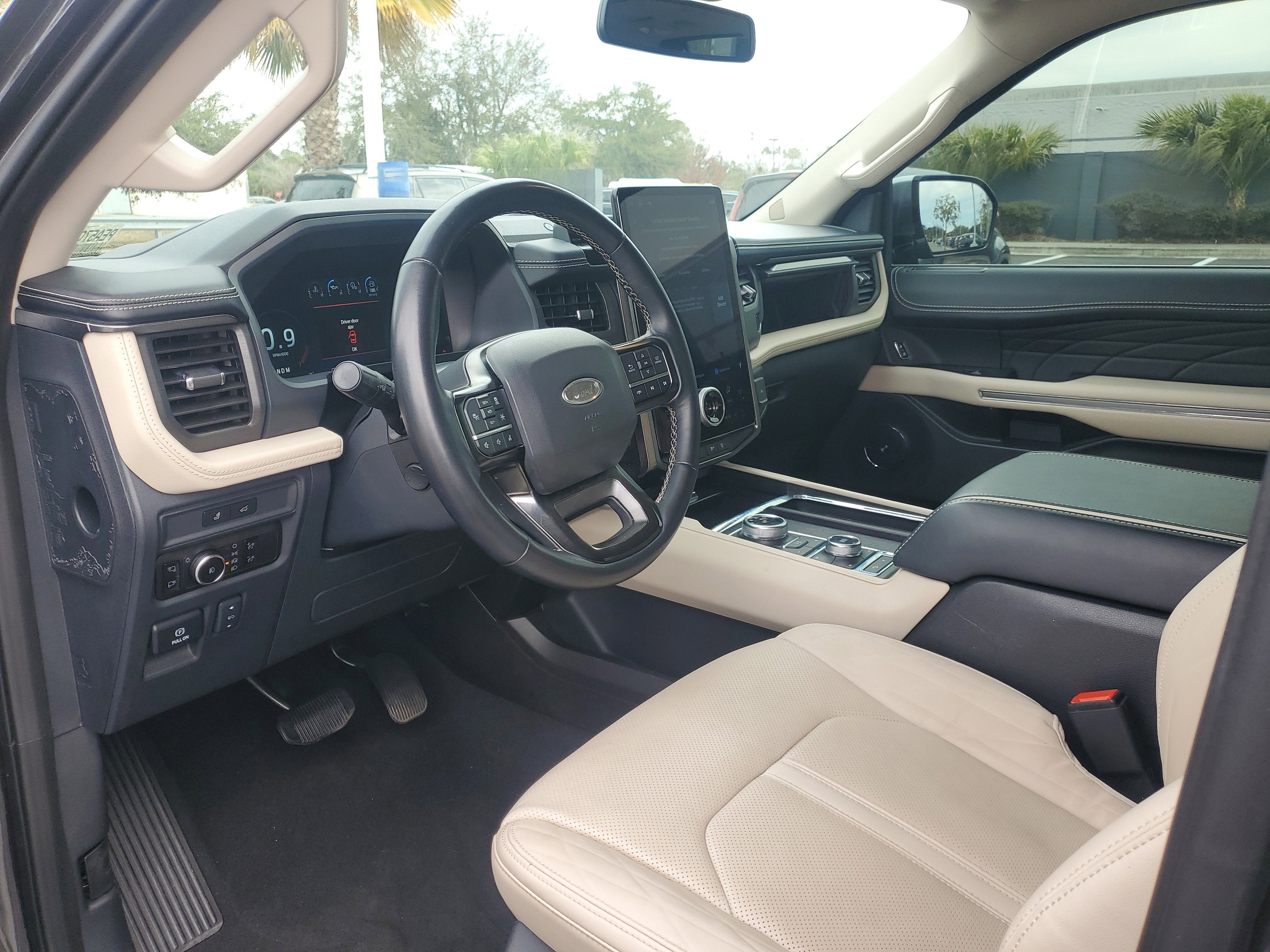 2023 Ford Expedition Platinum
