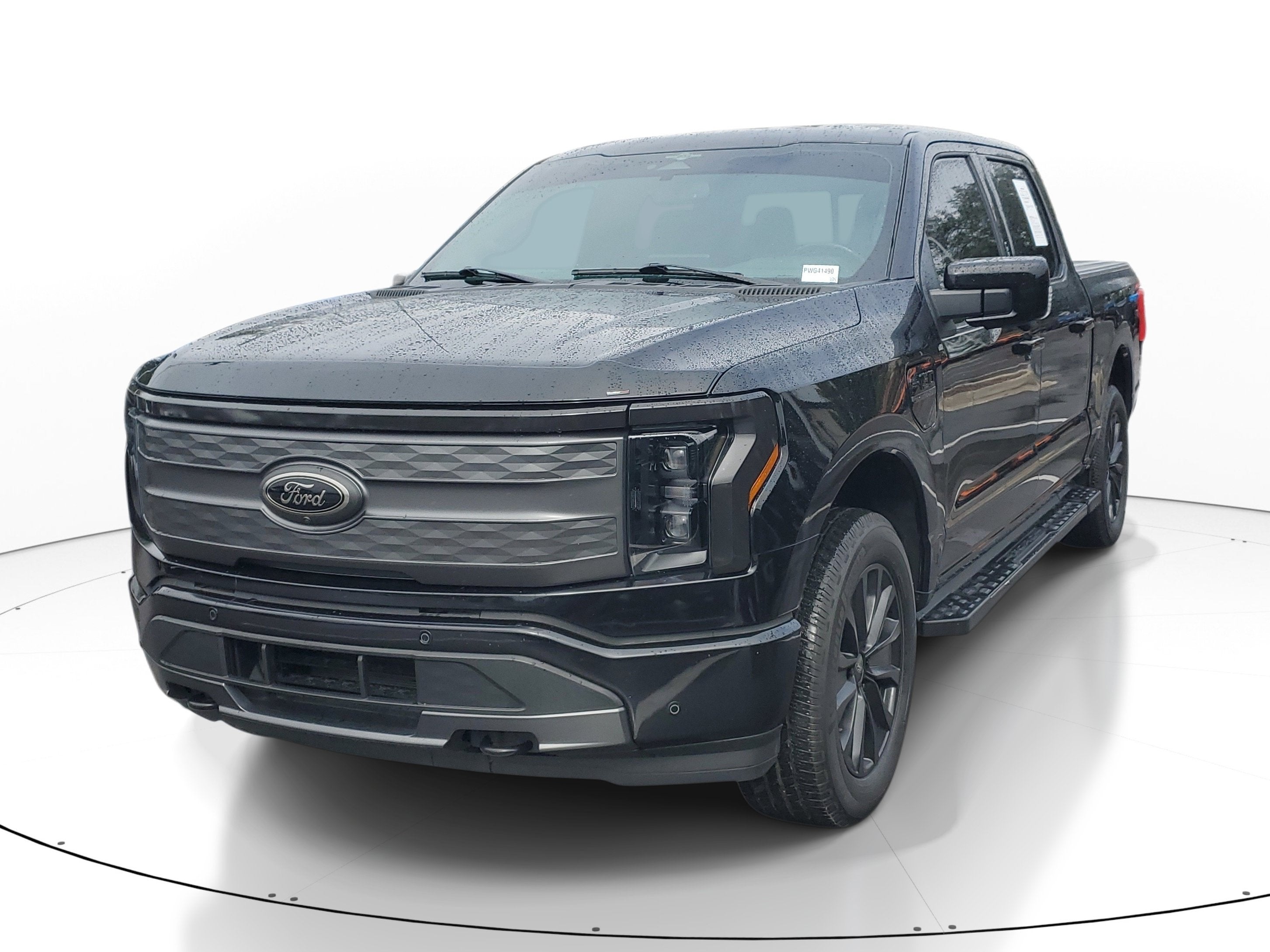 2023 Ford F-150 Lightning LARIAT