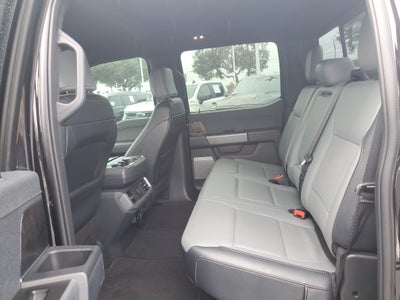 2023 Ford F-150 Lightning LARIAT
