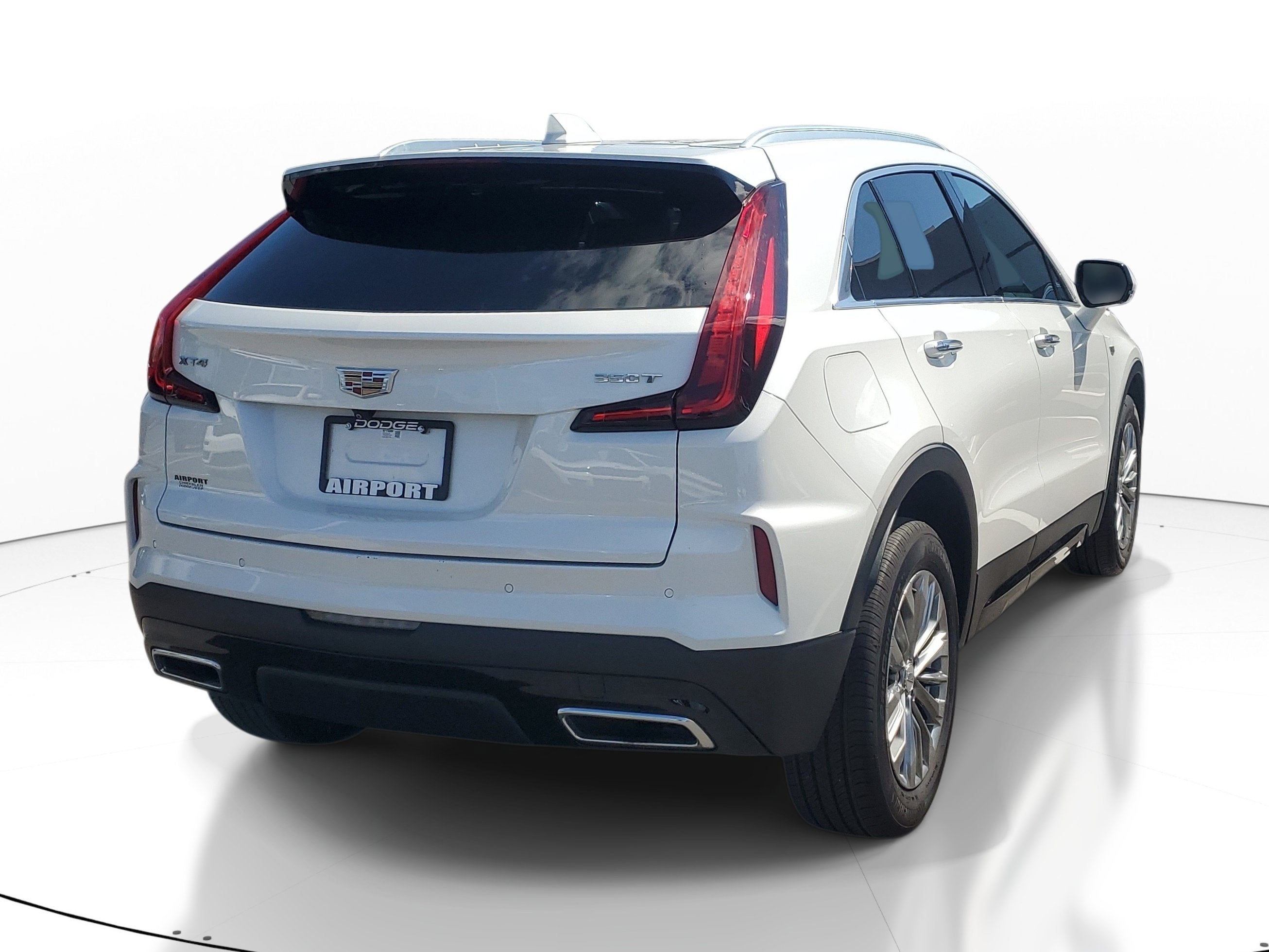 2024 Cadillac XT4 FWD Premium Luxury