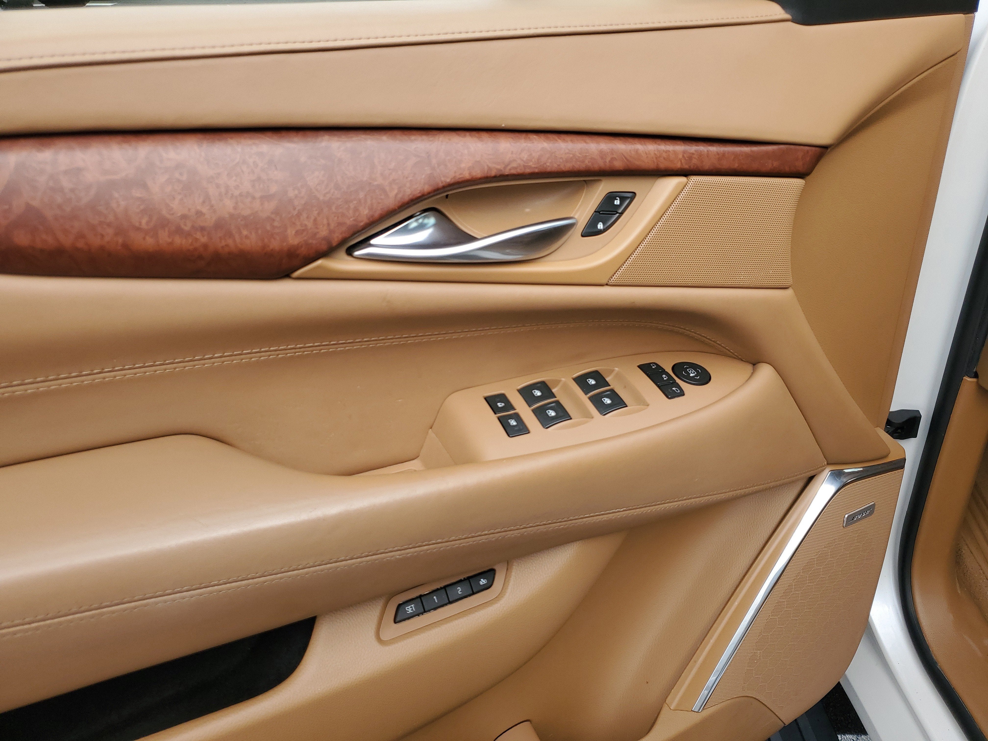 2017 Cadillac Escalade Platinum