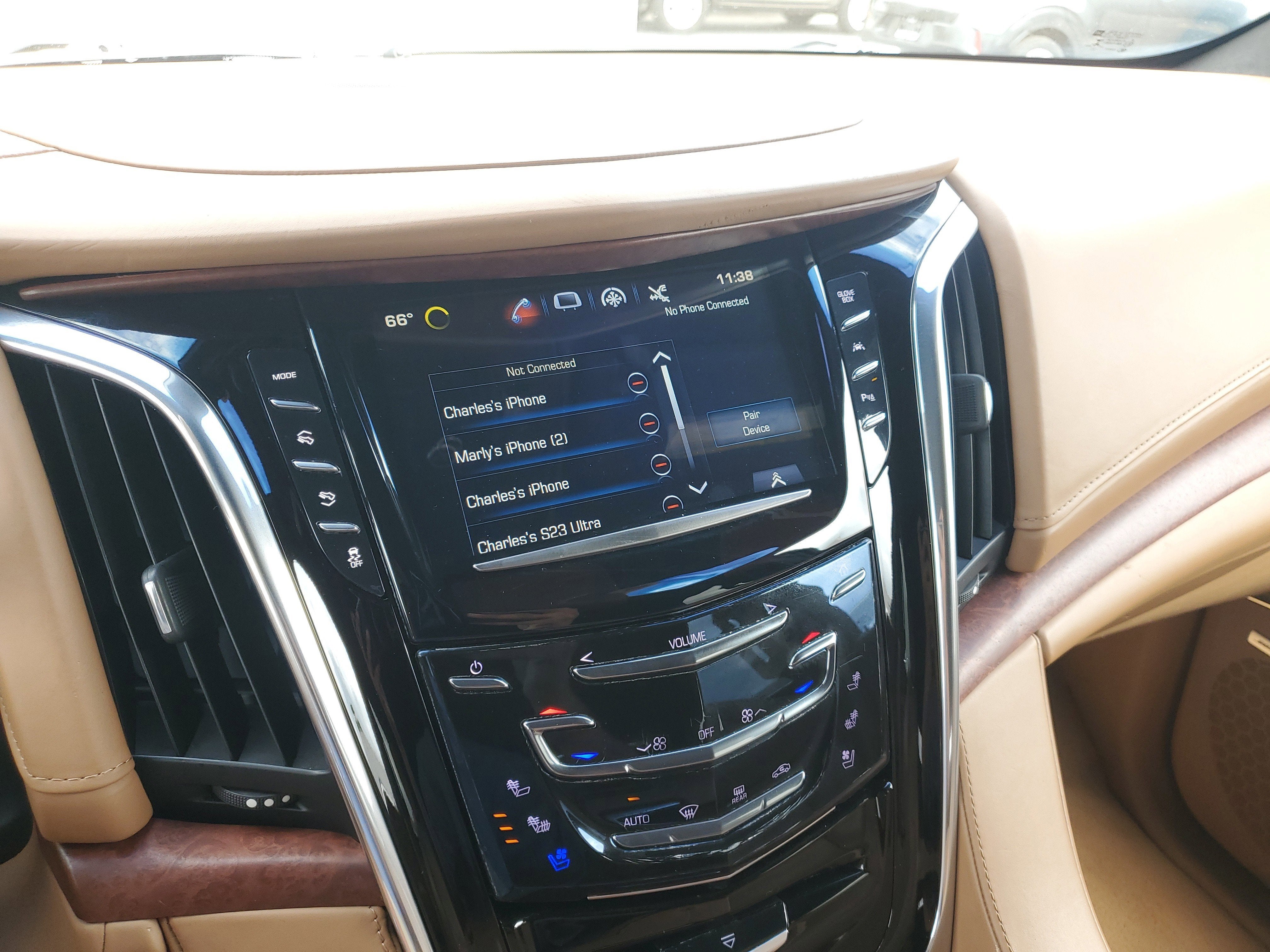 2017 Cadillac Escalade Platinum