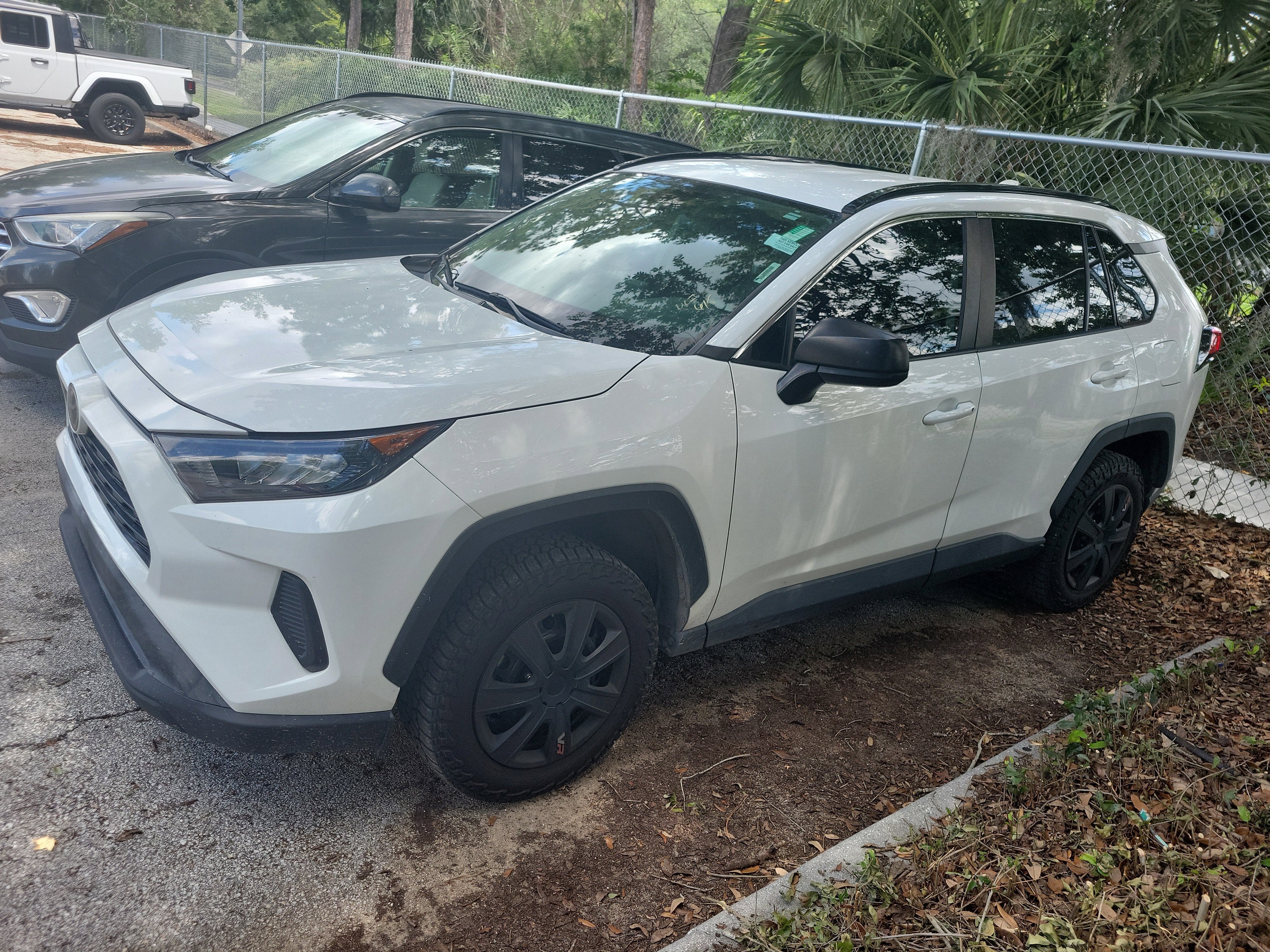 2021 Toyota RAV4 LE