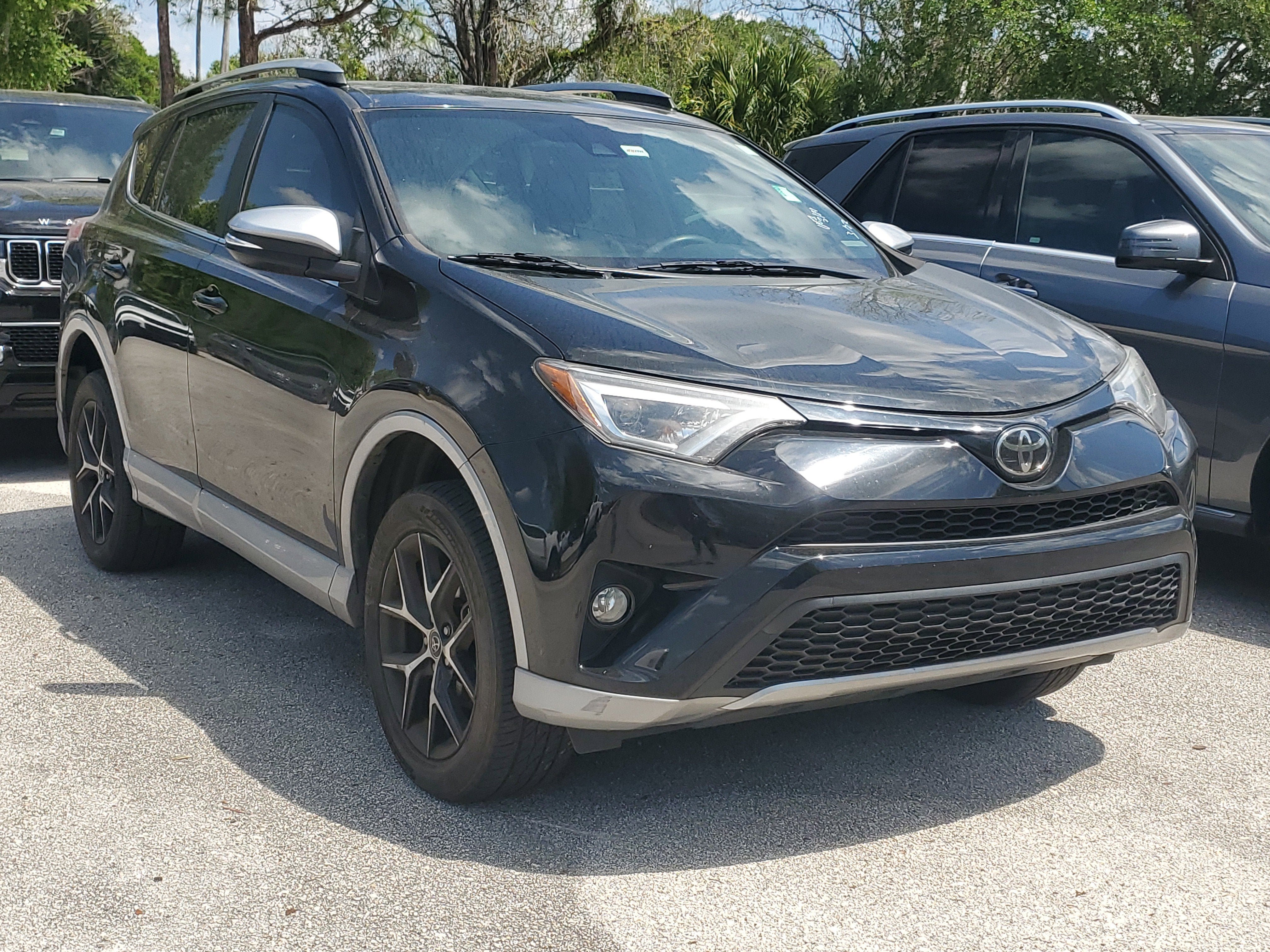2018 Toyota RAV4 SE