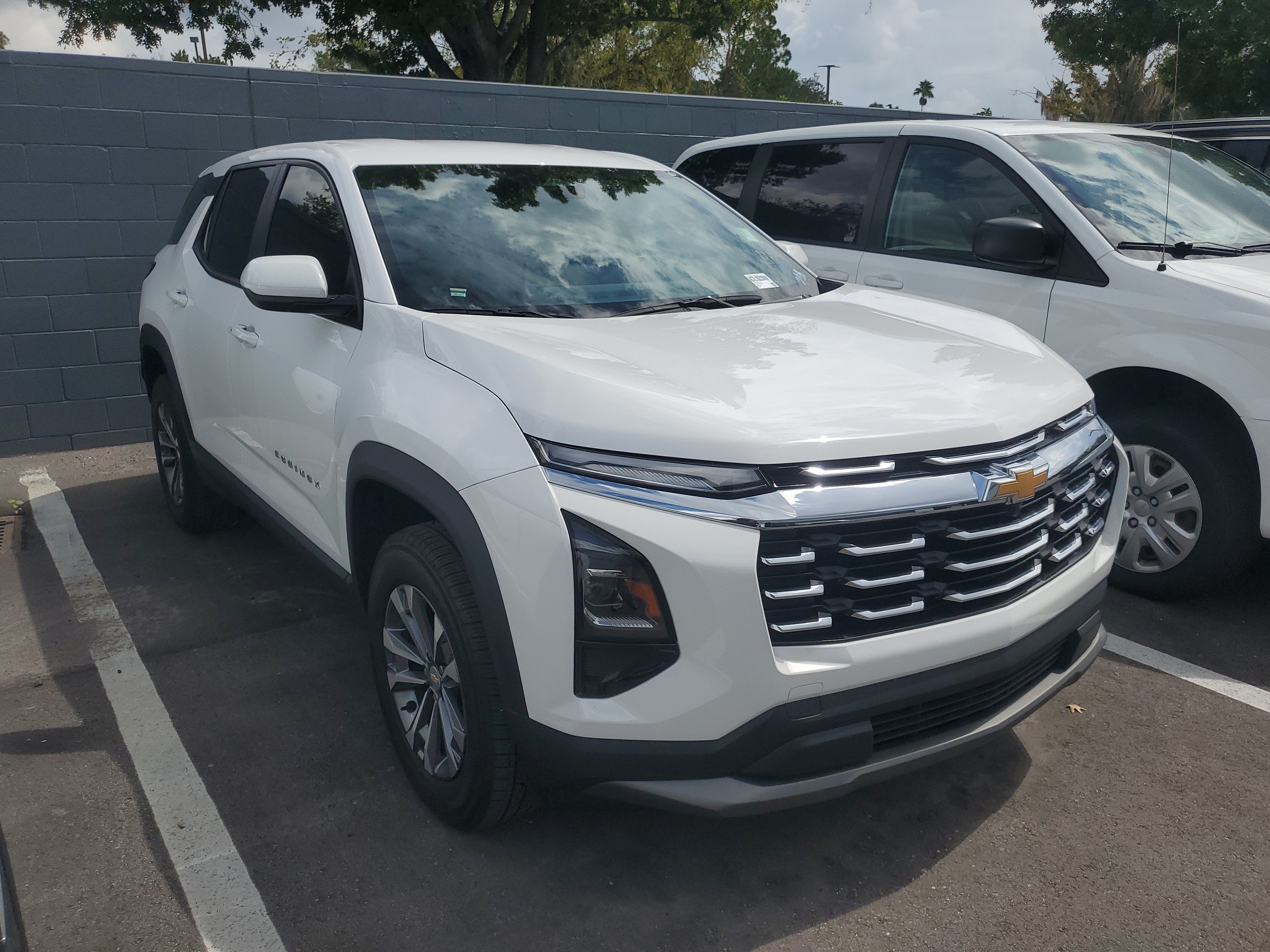 2026 Chevrolet Equinox FWD LT
