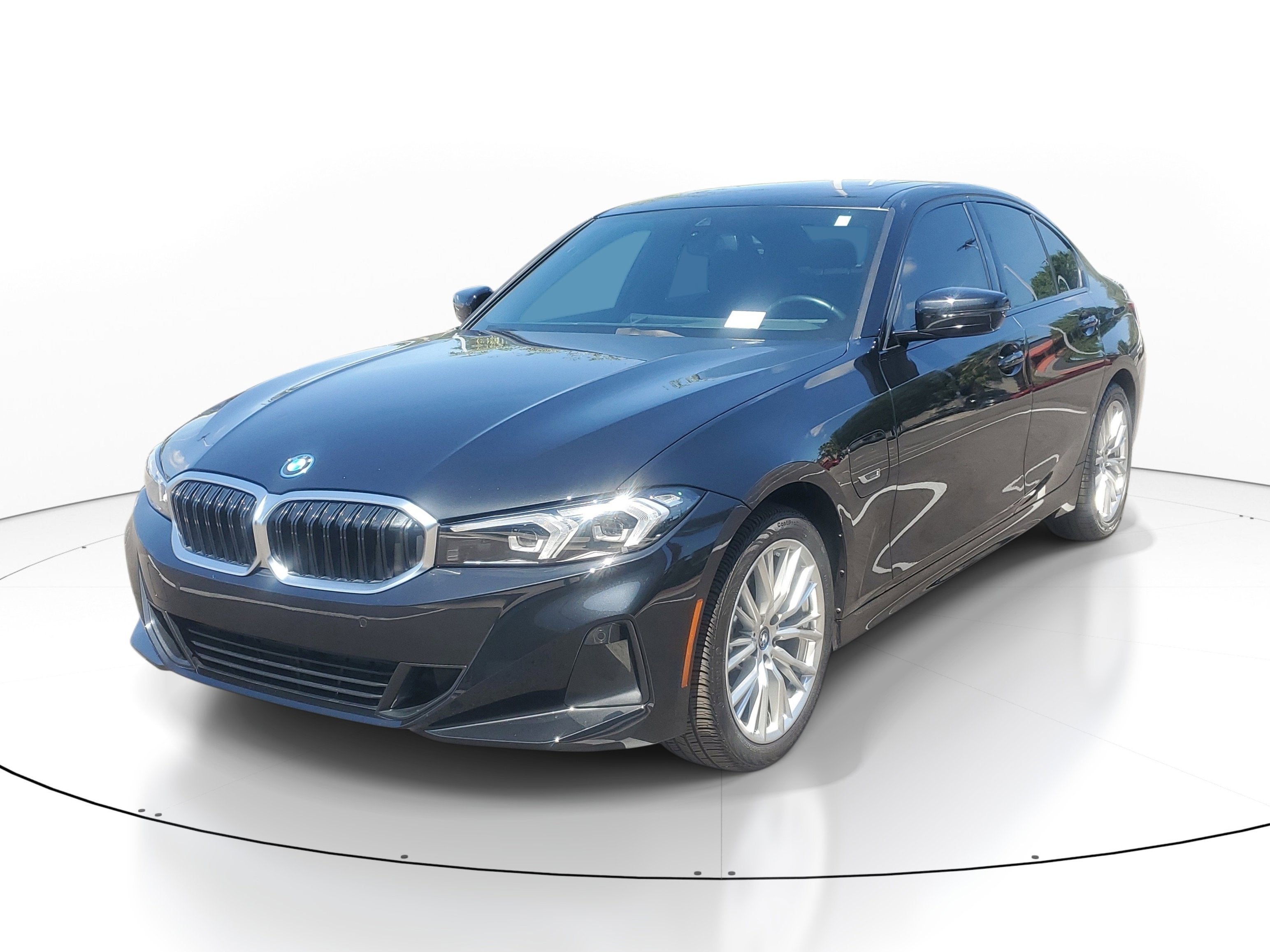 2023 BMW 3 Series 330e