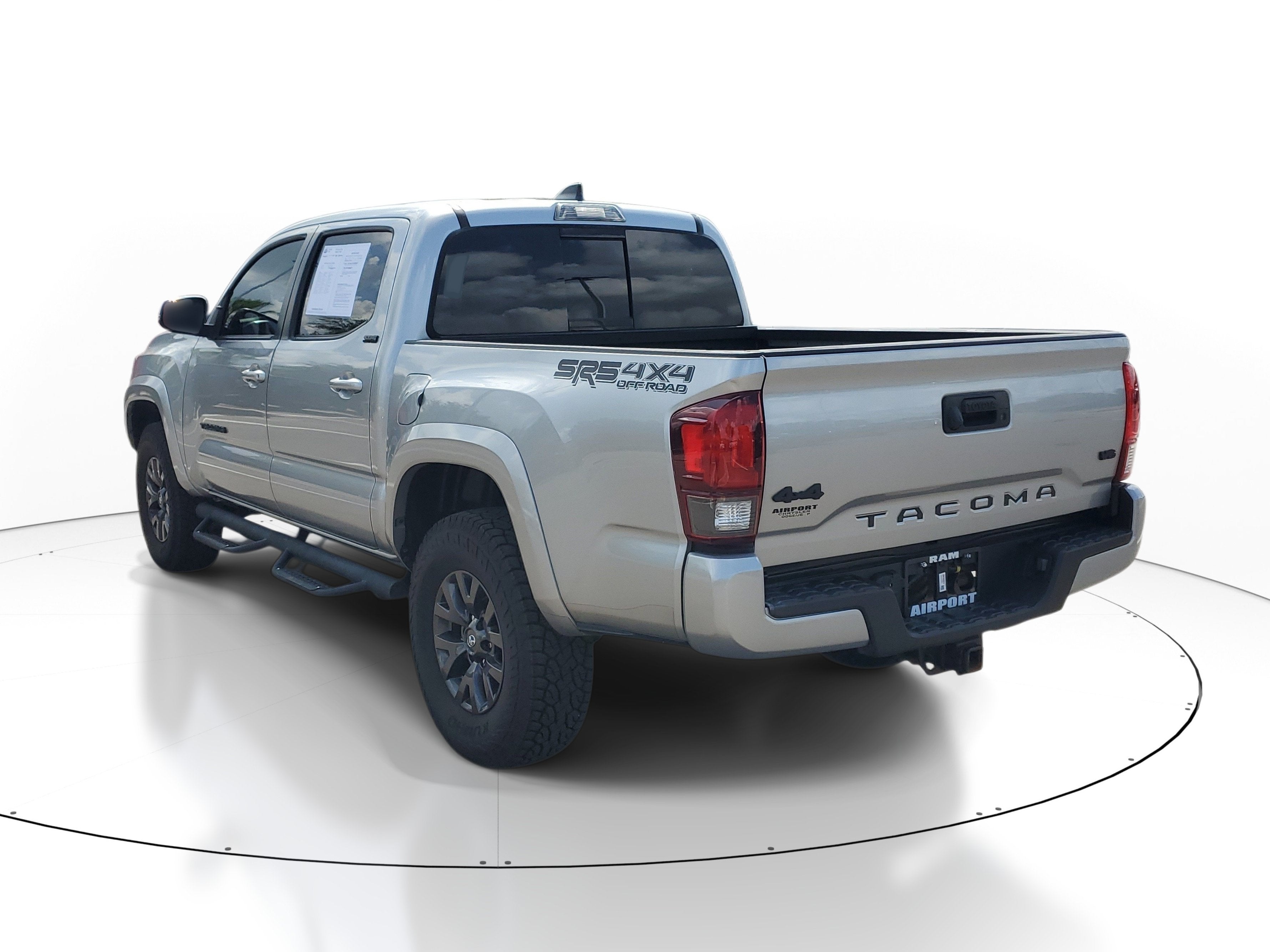 2022 Toyota Tacoma 2WD SR5