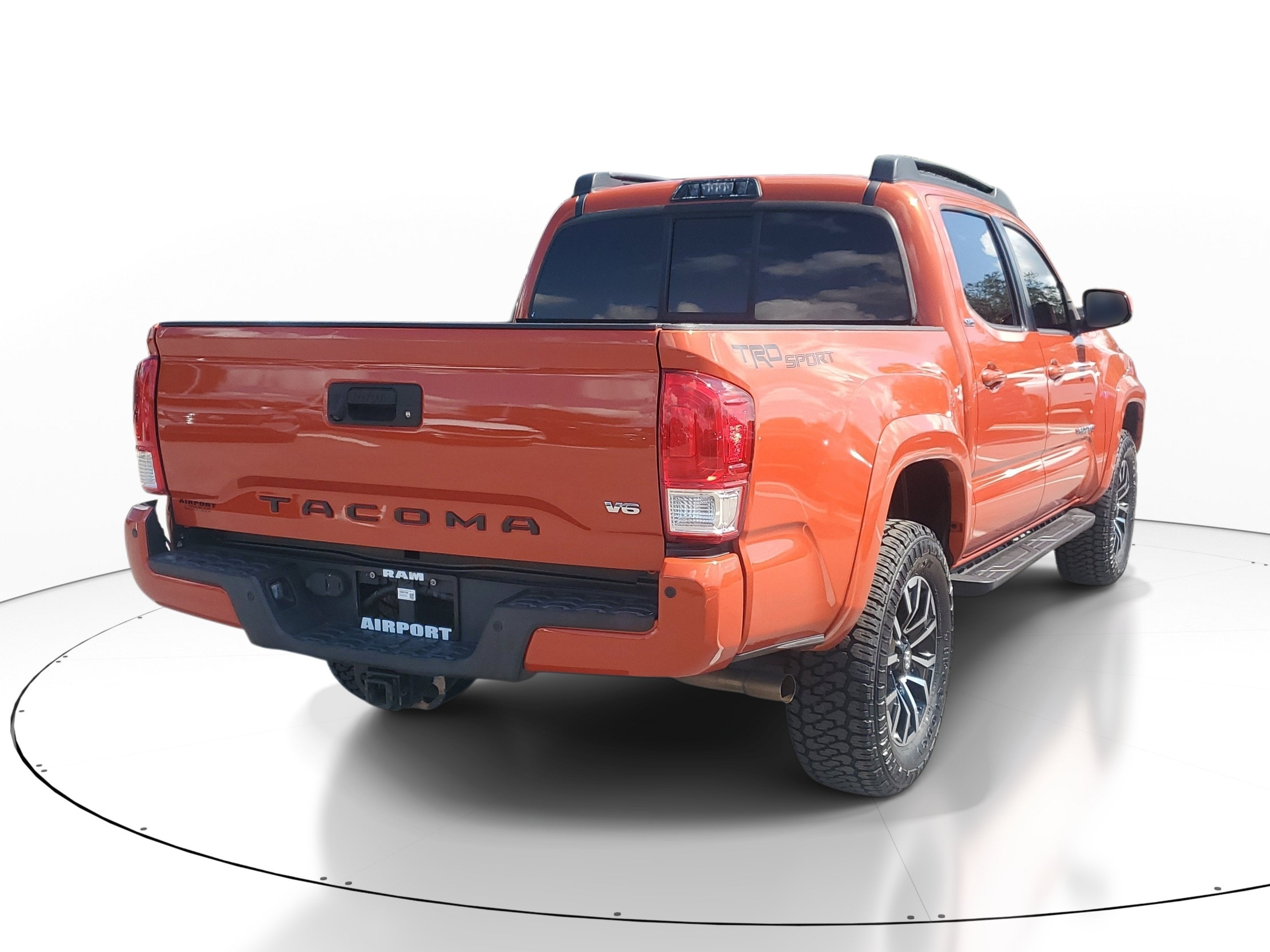 2017 Toyota Tacoma SR5