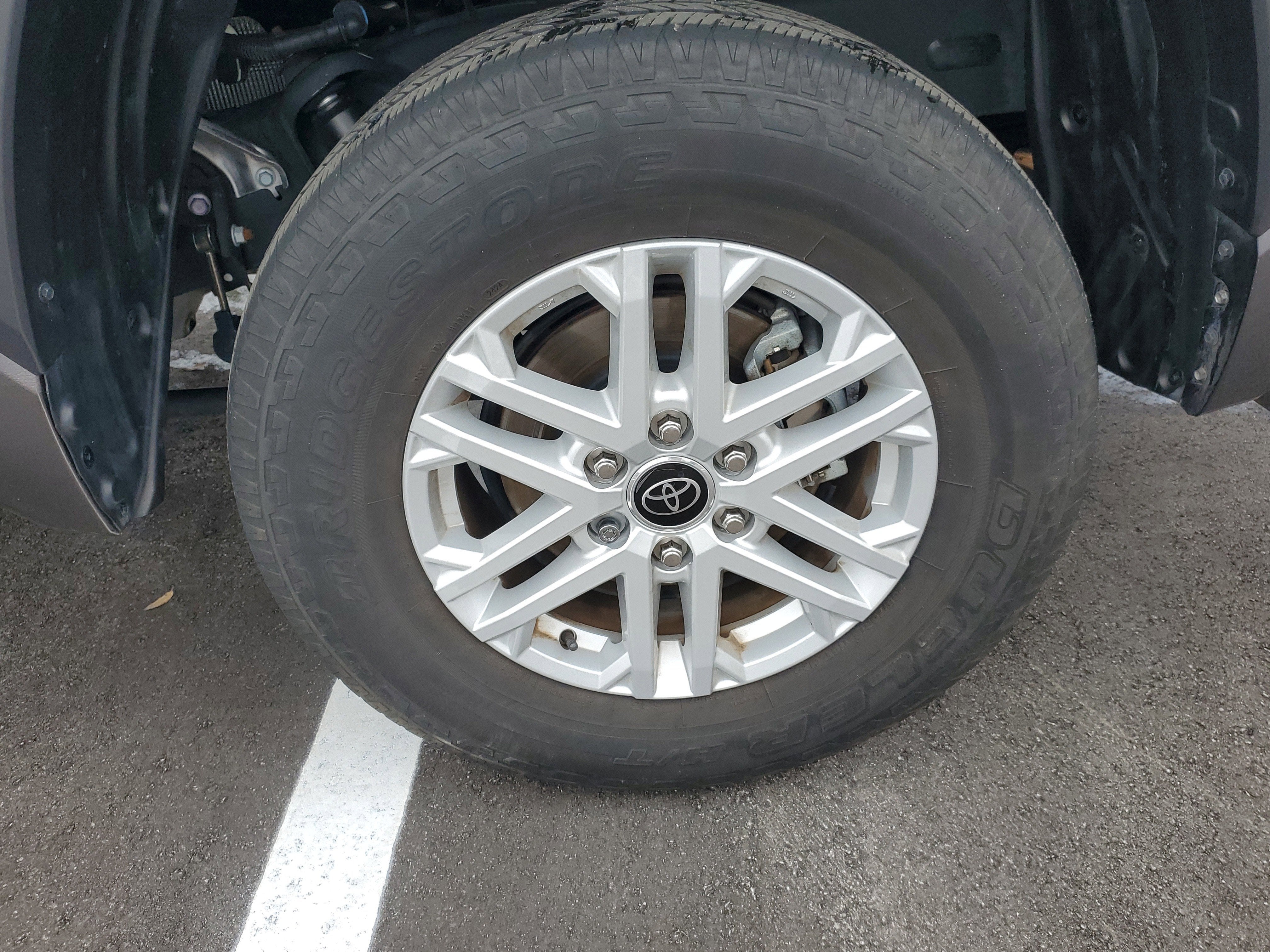 2024 Toyota Tundra 4WD SR5