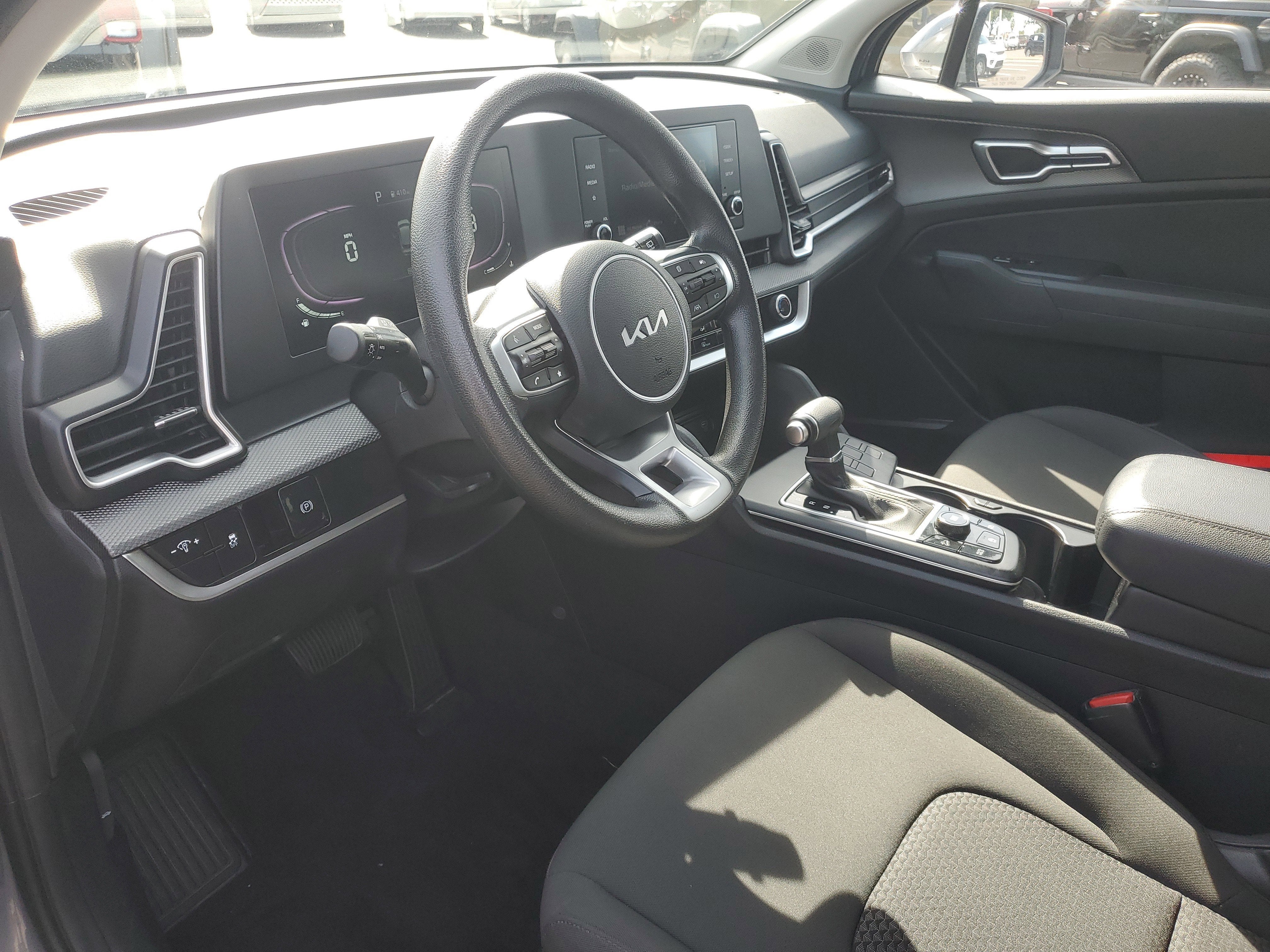 2025 Kia Sportage LX