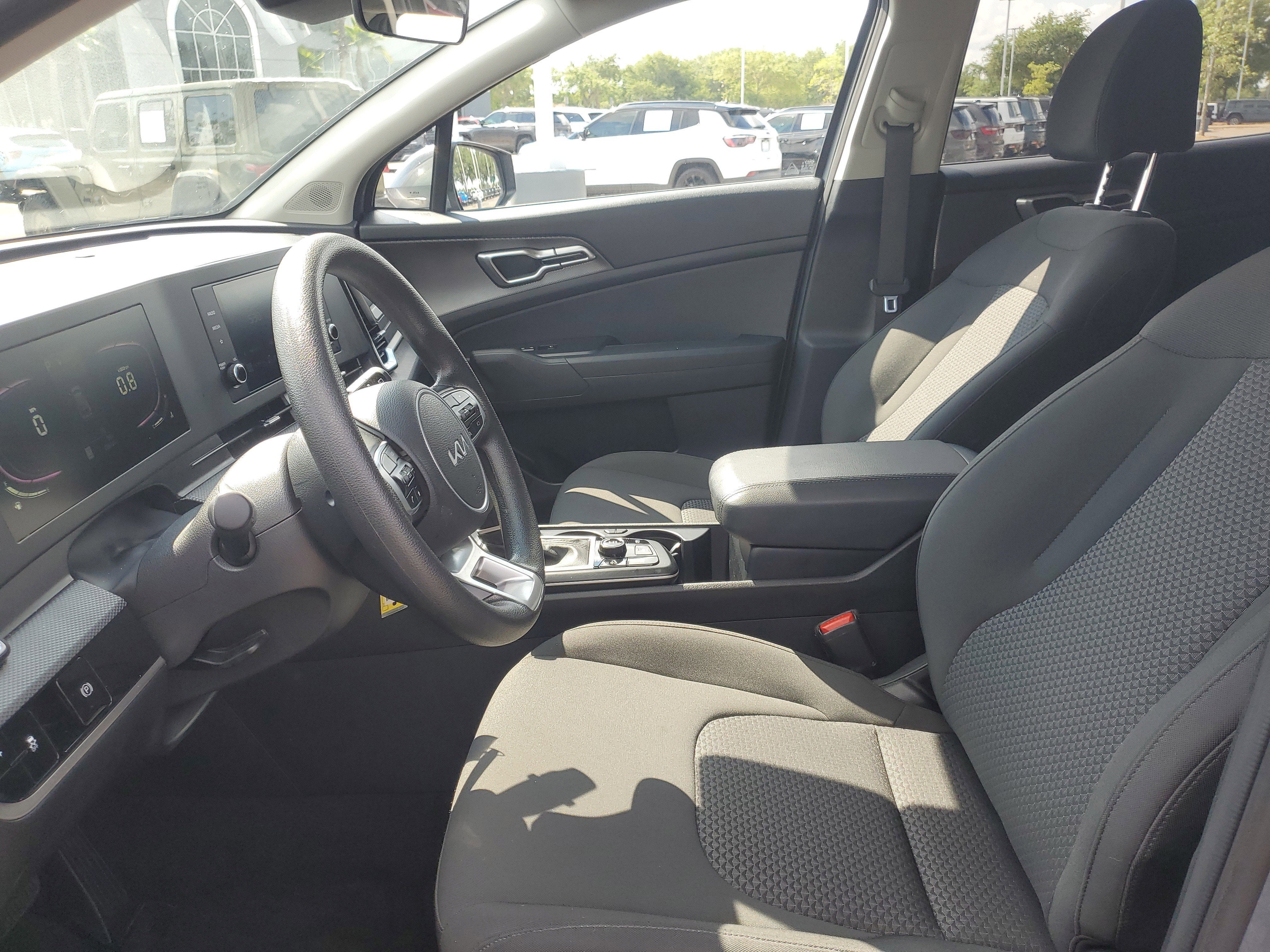 2025 Kia Sportage LX