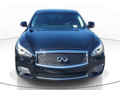 2015 INFINITI Q70 3.7