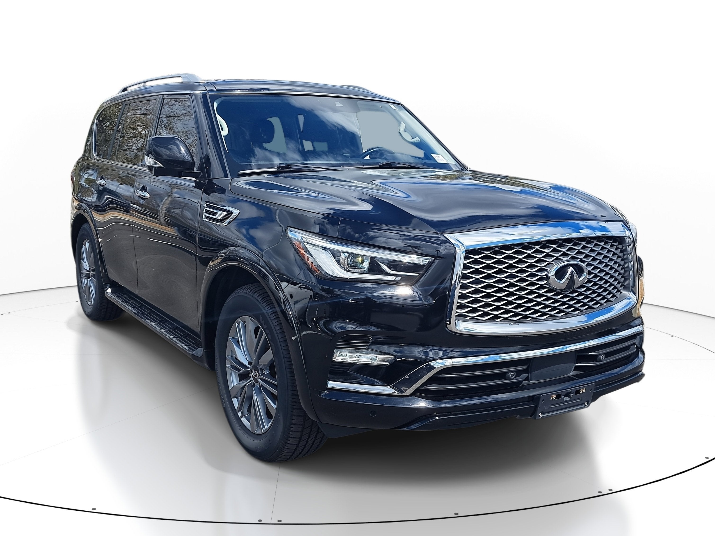 2021 INFINITI QX80 LUXE