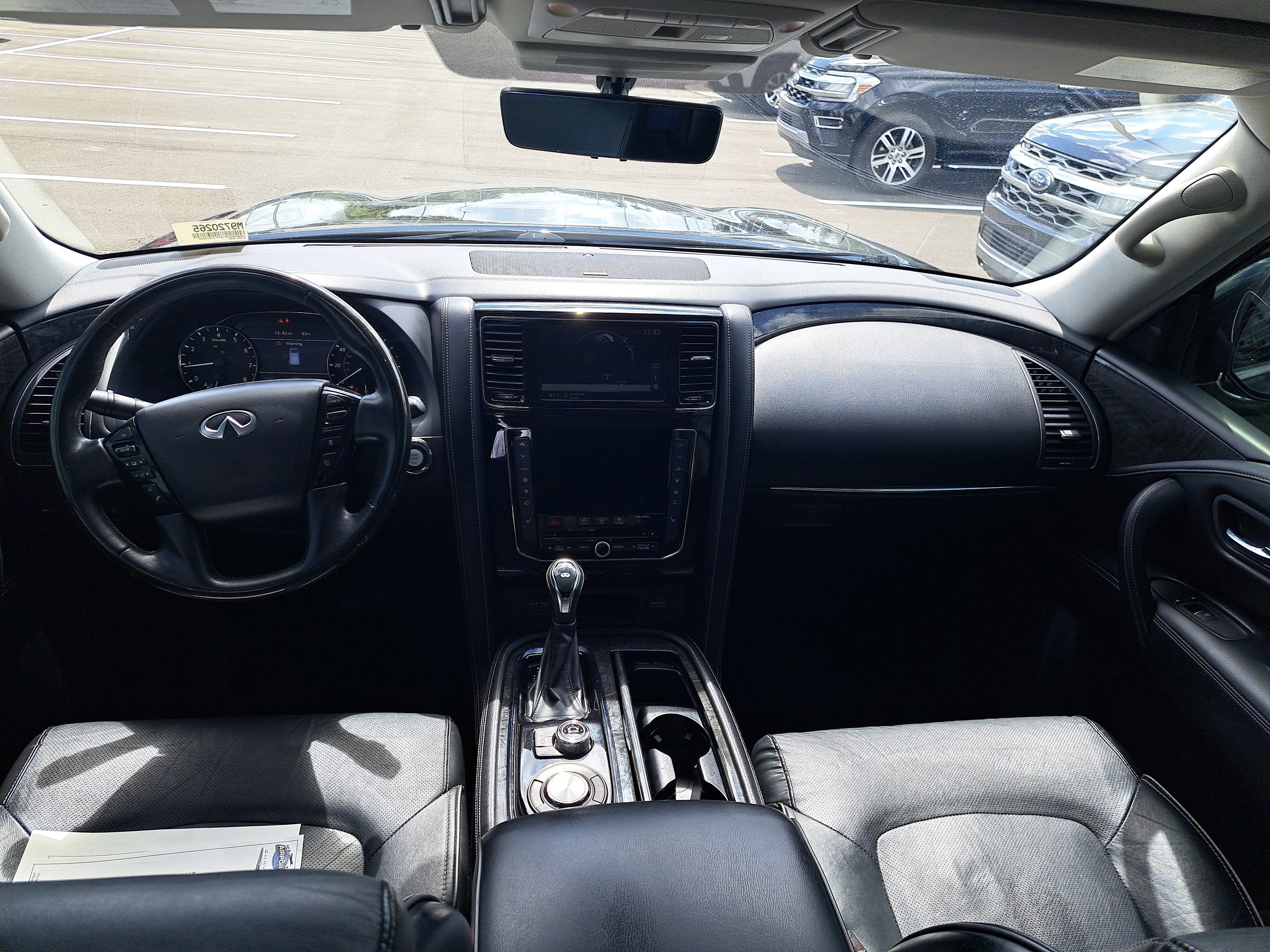 2021 INFINITI QX80 LUXE