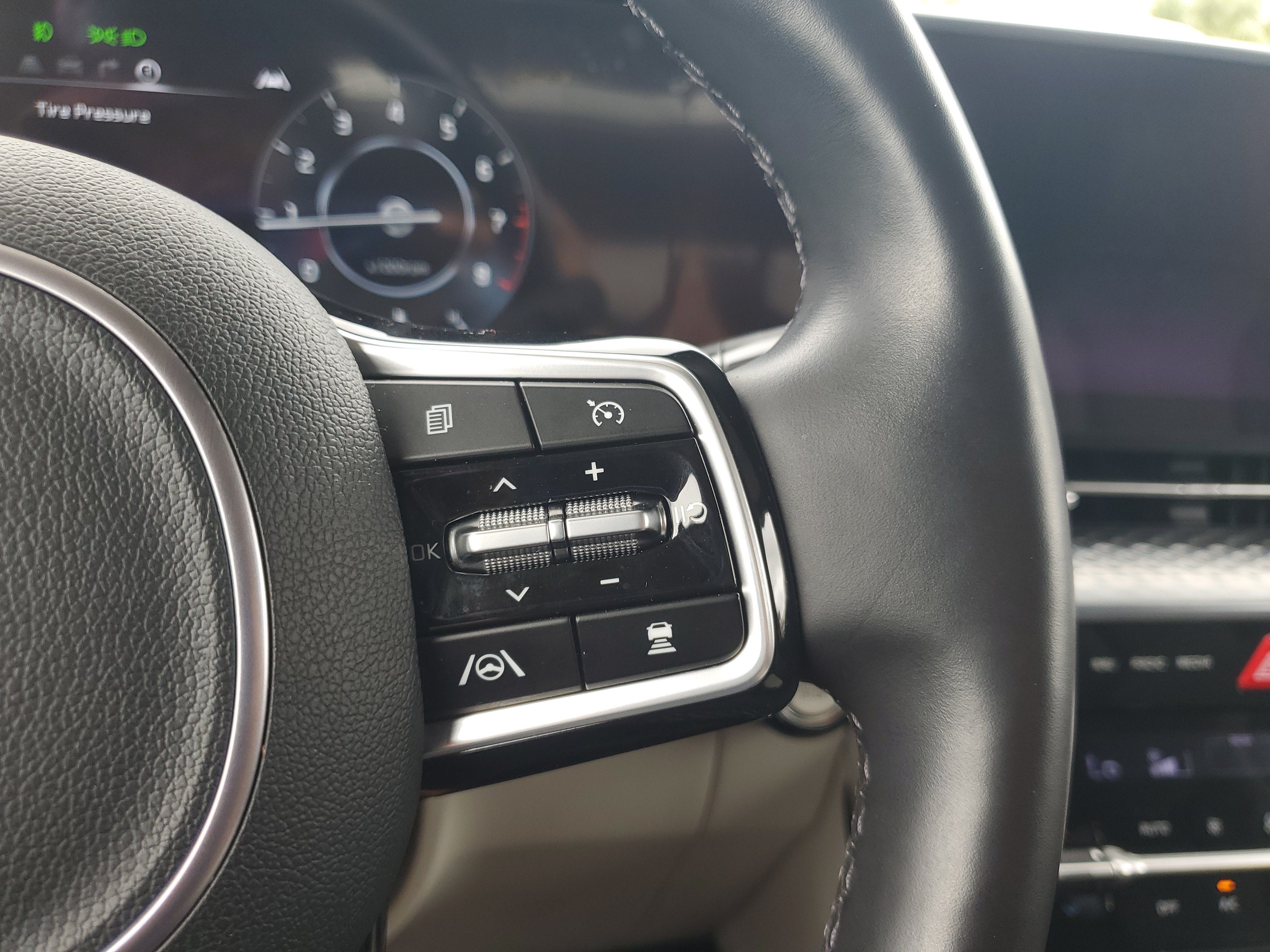2024 Kia Carnival SX Prestige