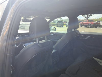 2022 Audi Q7 Premium