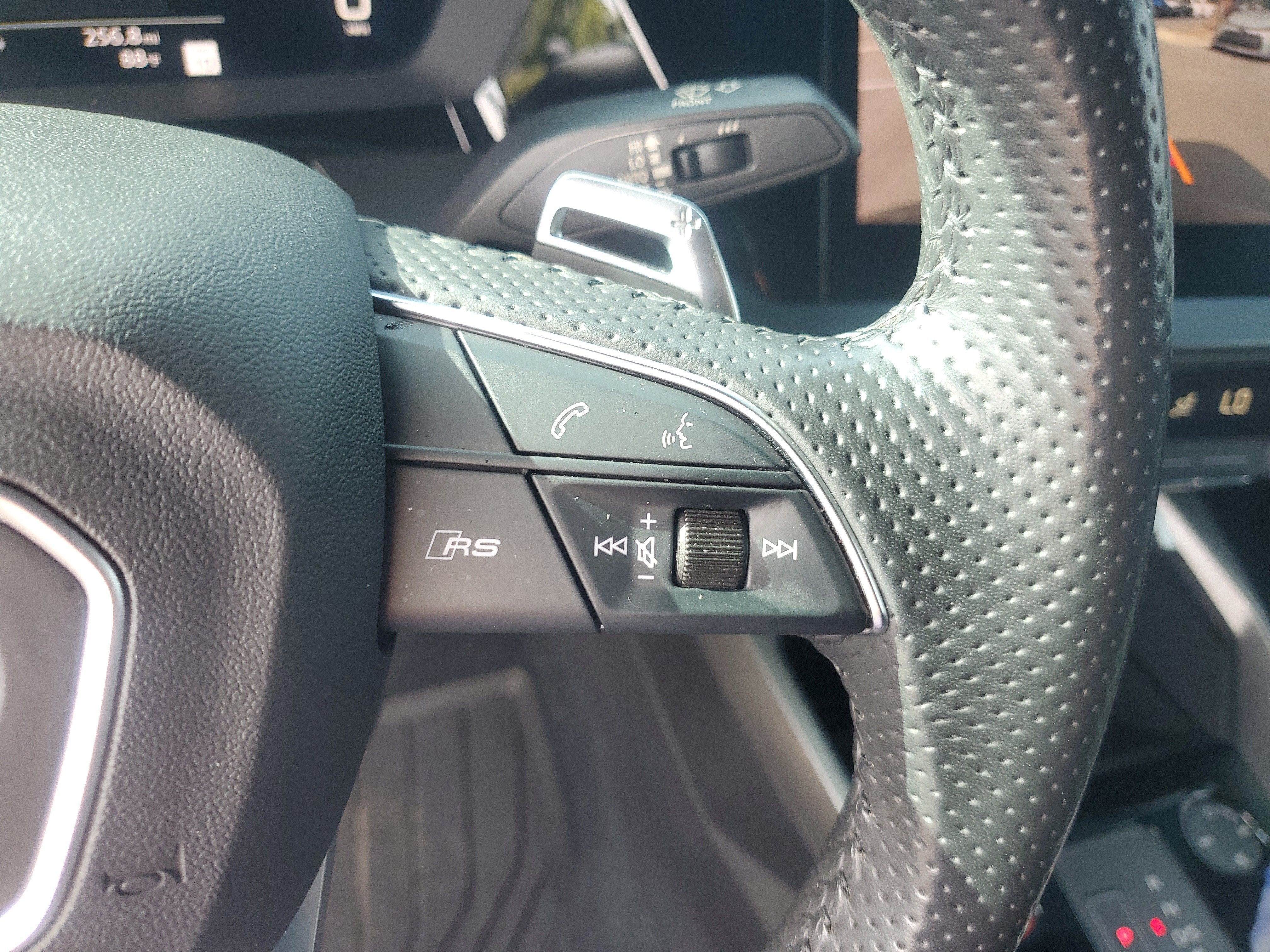 2023 Audi RS 3 2.5T