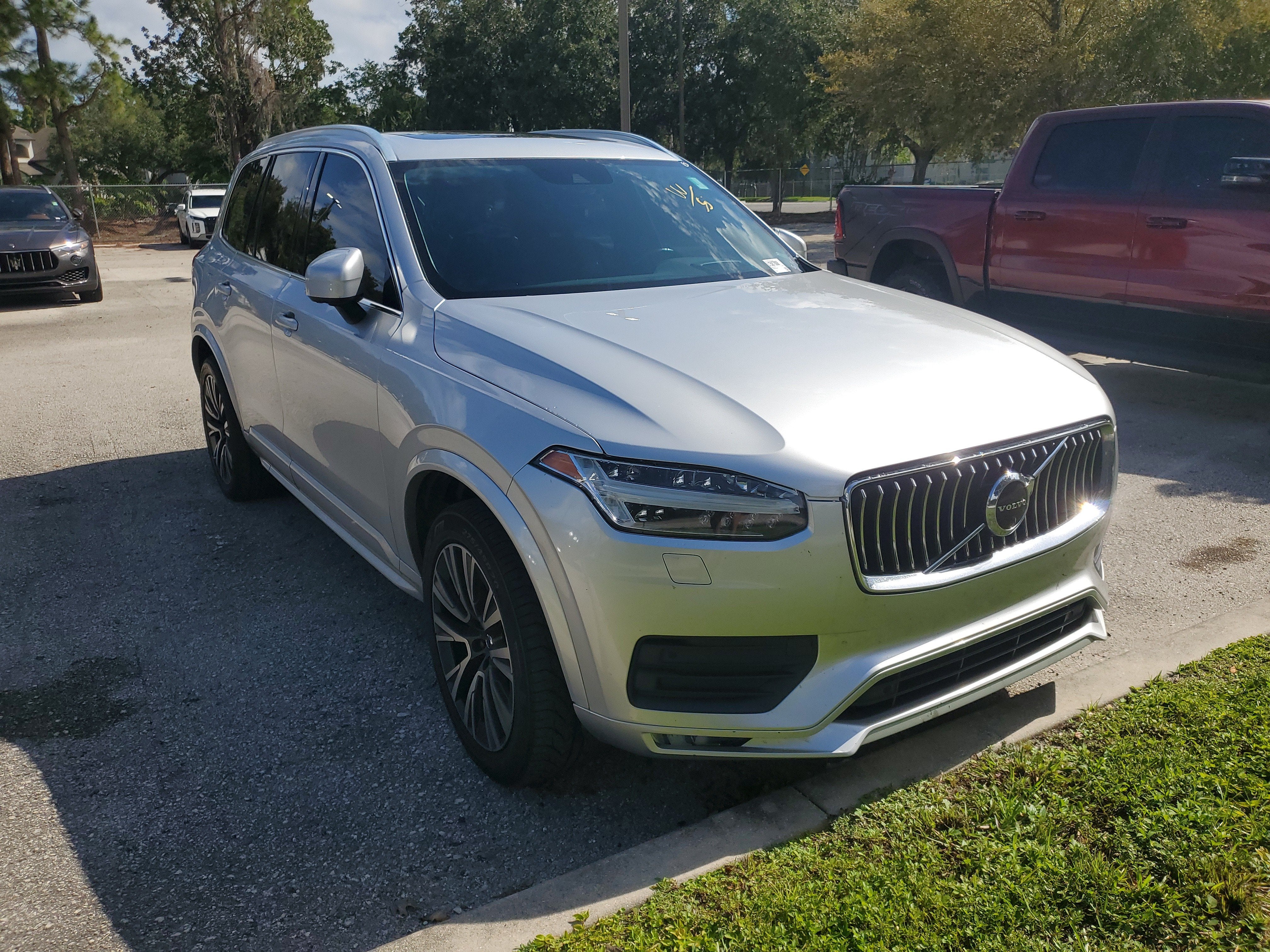 2020 Volvo XC90 Momentum