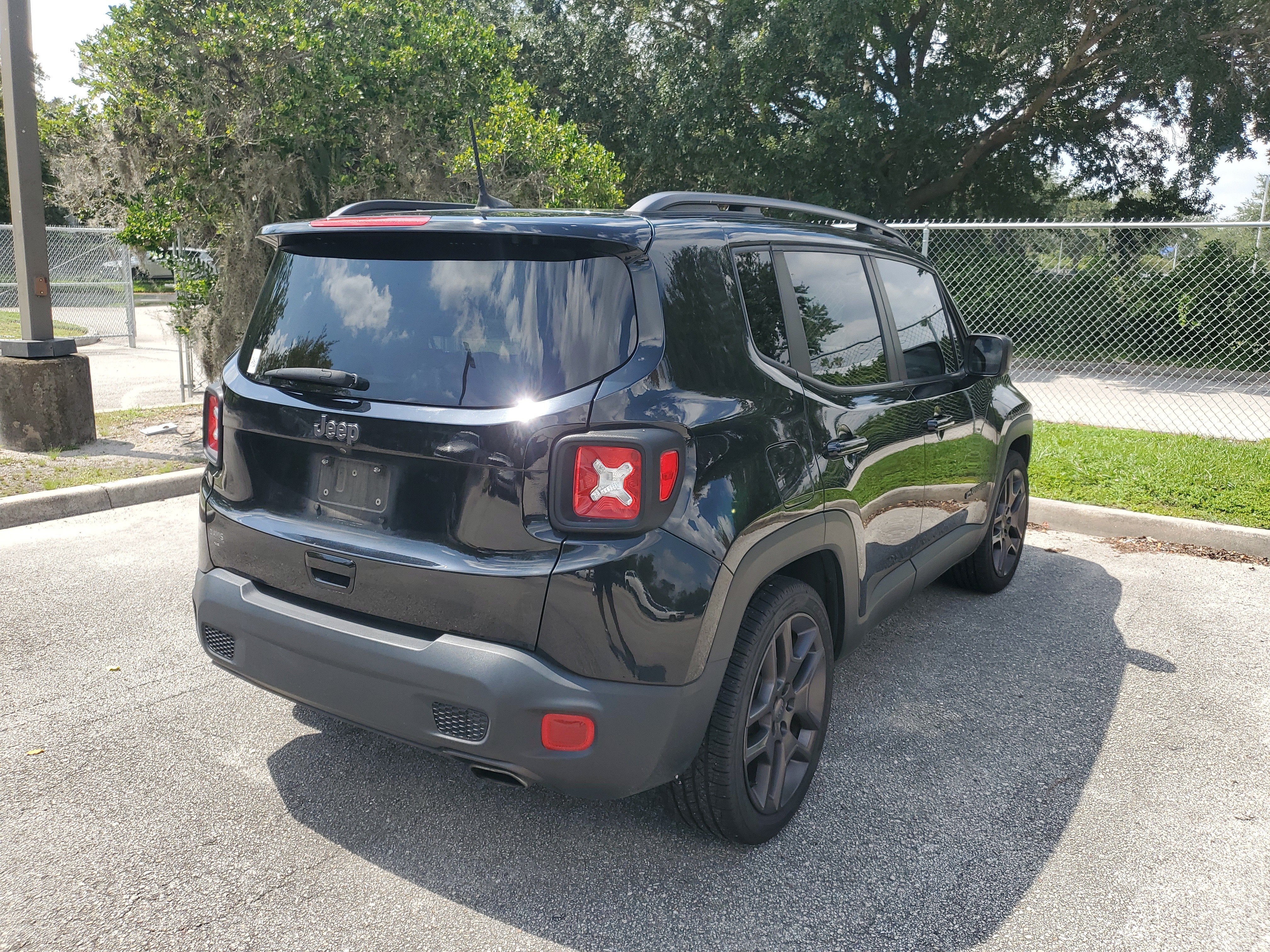 2021 Jeep Renegade Latitude