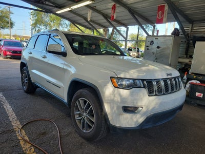 2018 Jeep Grand Cherokee Laredo E