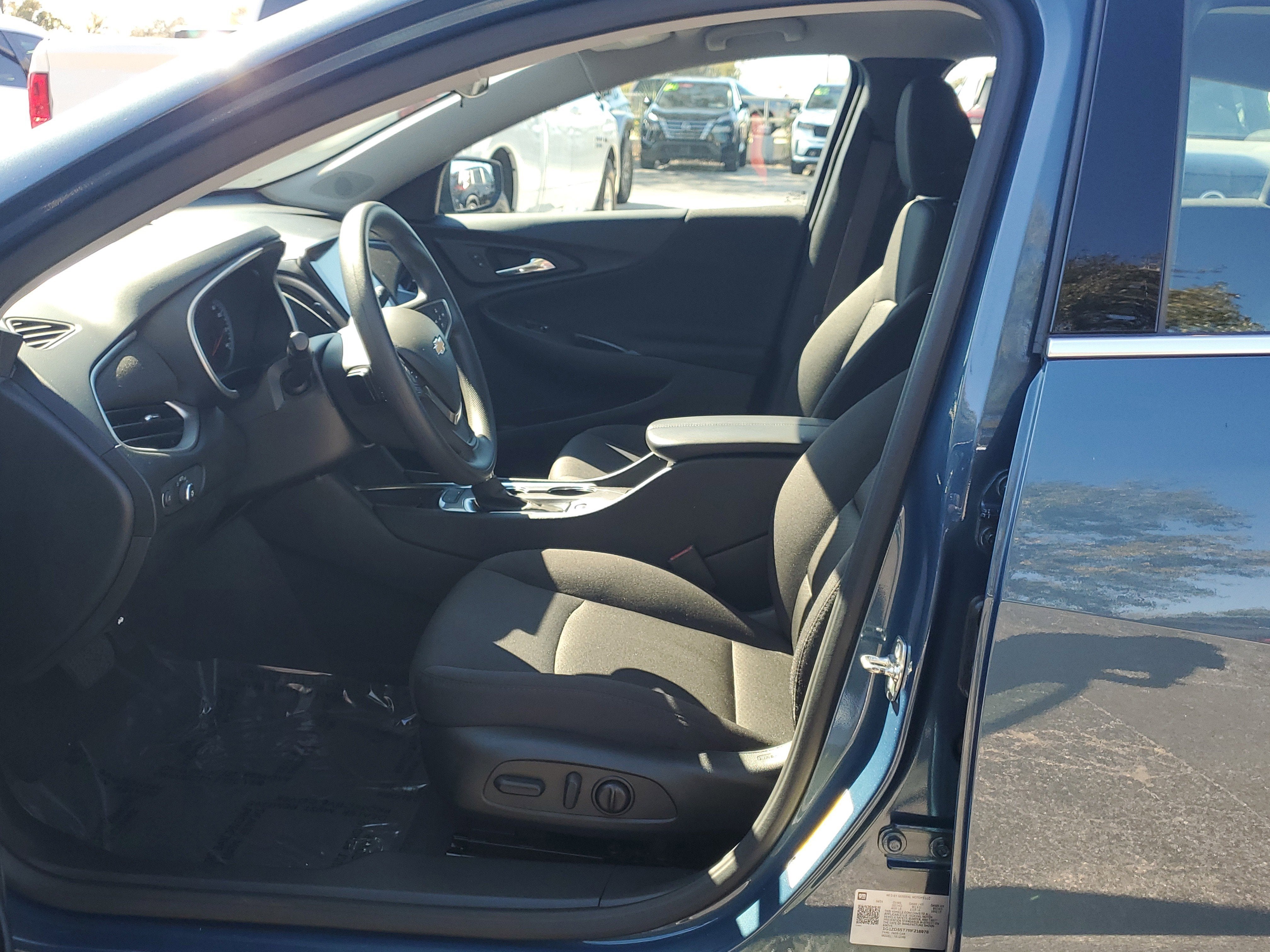 2024 Chevrolet Malibu LT