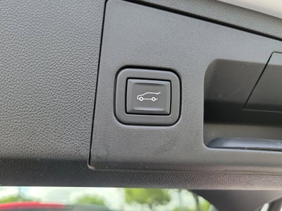2023 Cadillac XT4 FWD Premium Luxury
