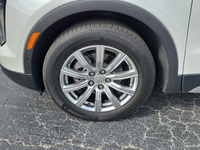2023 Cadillac XT4 FWD Premium Luxury